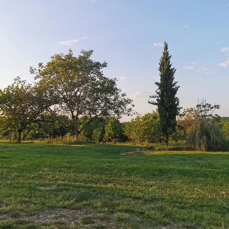 Les De La Nouvelle Vie Holiday home Agnac